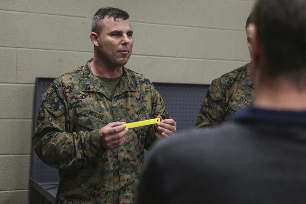 Distinguished guests from the Office of Naval Research visit Camp Lejeune