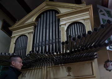 Lending a helping hand: Marines and Sailors volunteer at local monastery