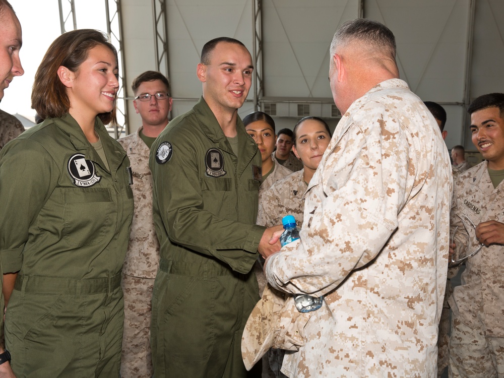 ACMC Visits CENTCOM