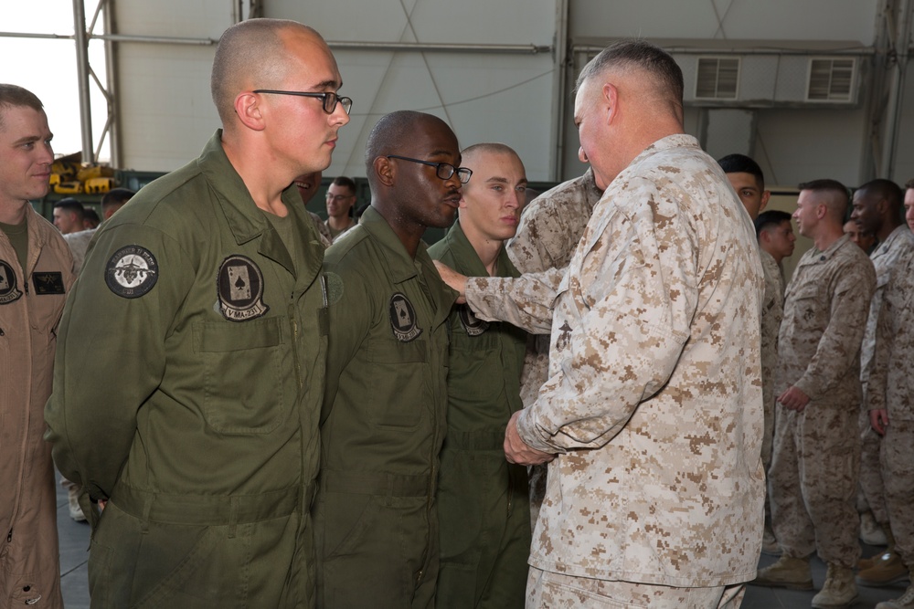 ACMC Visits CENTCOM