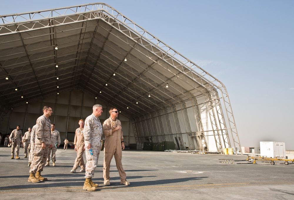 ACMC Visits CENTCOM