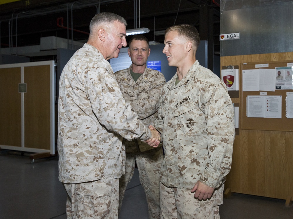 ACMC Visits CENTCOM