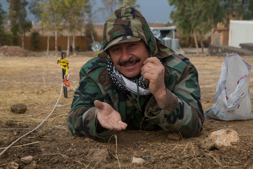 Peshmerga train to counter IEDs