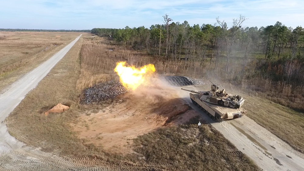 DVIDS - Images - M1A2 Abrams Main Battle Tank Firing [Image 2 of 4]