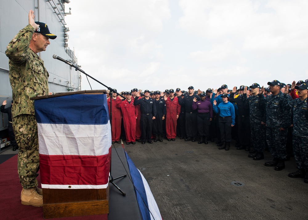 VCNO Visits Makin Island