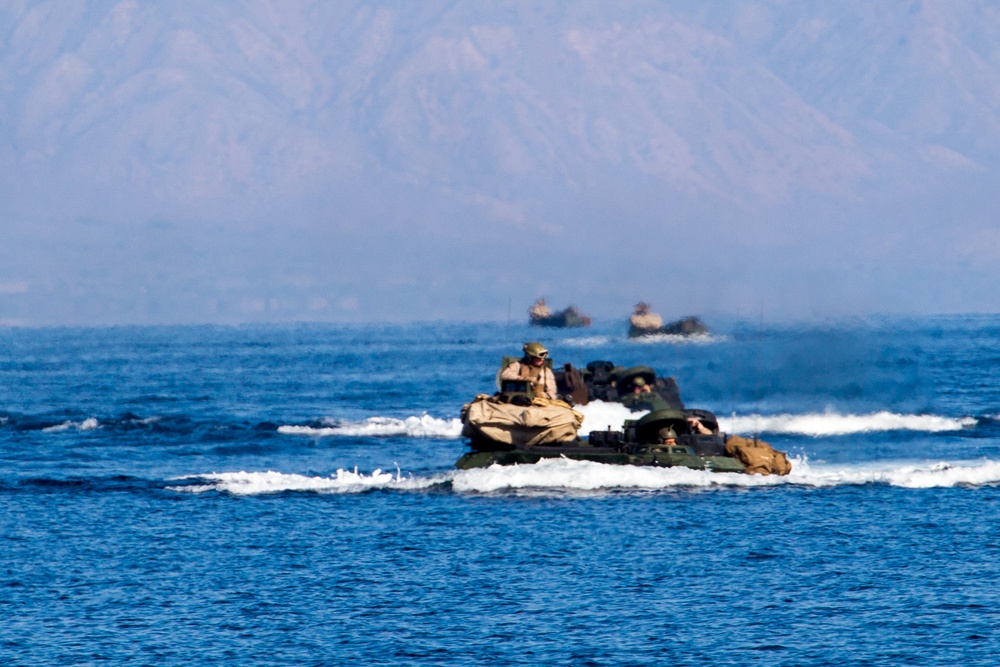 11th Marine Expeditionary Unit Amphibious Beach Landing