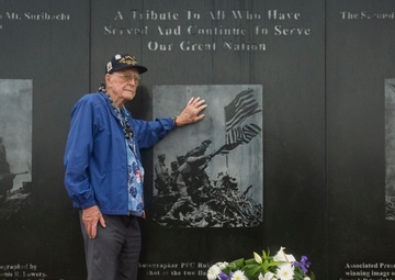 Survivors of the 1941 attacks on Oahu revisit MCB Hawaii