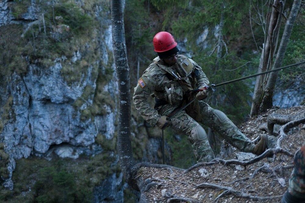 Mountain Recon Training