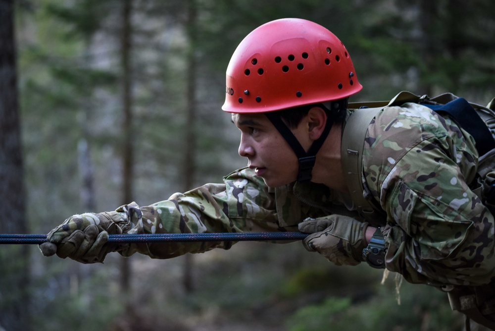 Mountain RECON Training