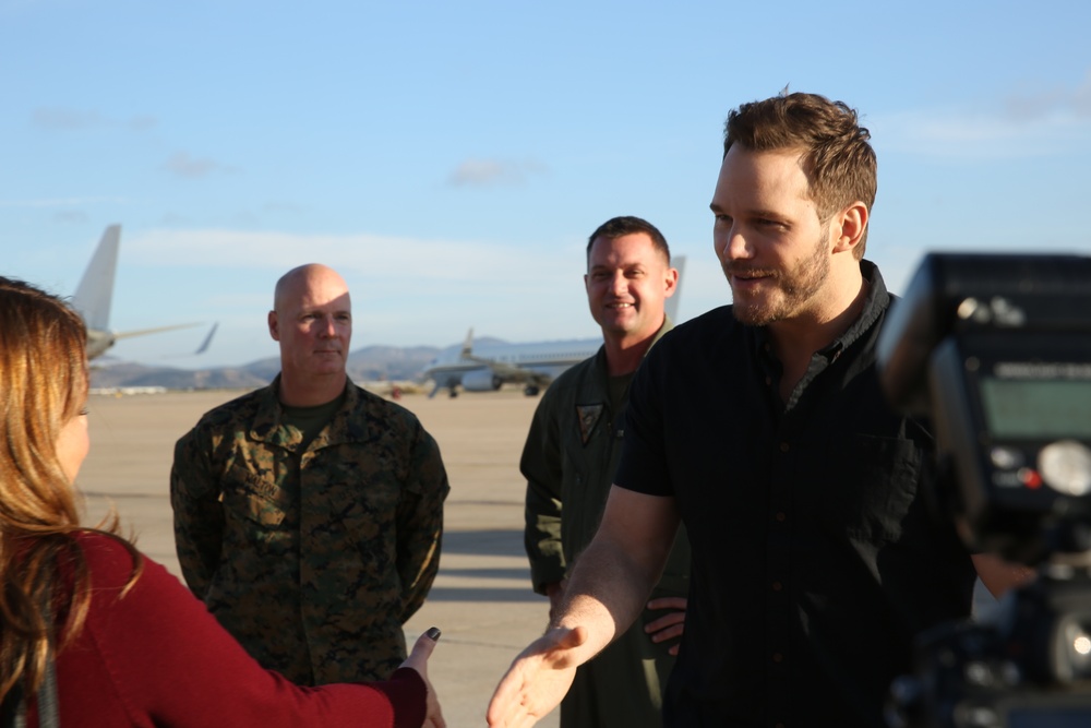 Chris Pratt visits MCAS Miramar