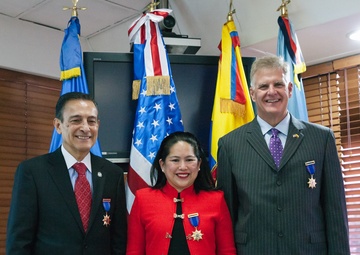 Colombia’s premier officer training center distinguishes SOCSOUTH members