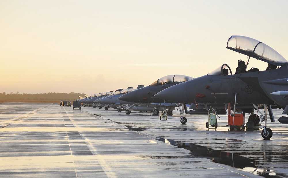 The Bold Tigers tear up the skies at Tyndall AFB during Checkered Flag 17-1
