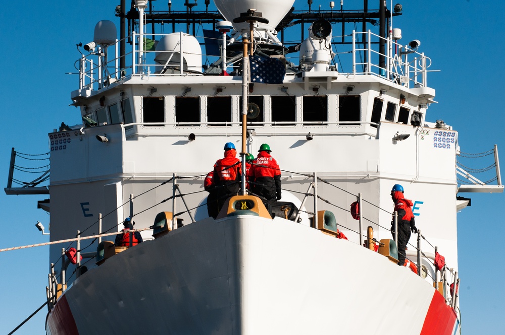 Coast Guard Cutter Spencer crew prepares to get underway in bitter cold