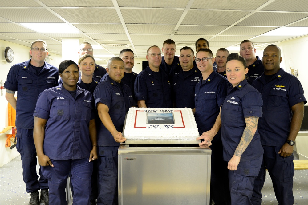 Coast Guard Cutter Munro holds acceptance ceremony