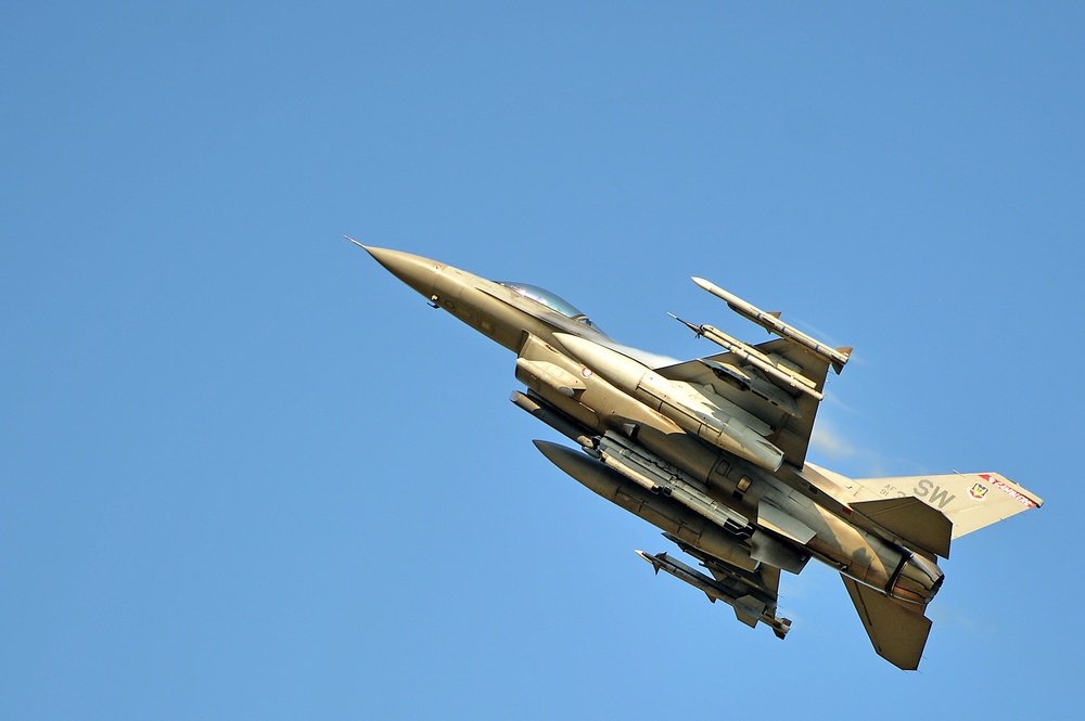 77th Fighter squadron families ‘Double Down’