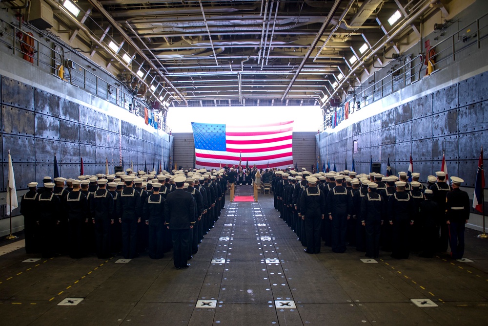USS Anchorage Change of Command