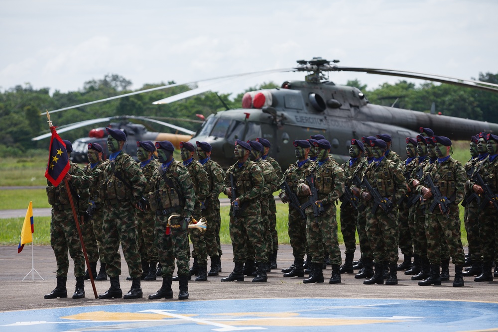 Colombian army counter-narcotics brigade honors U.S. Special Forces