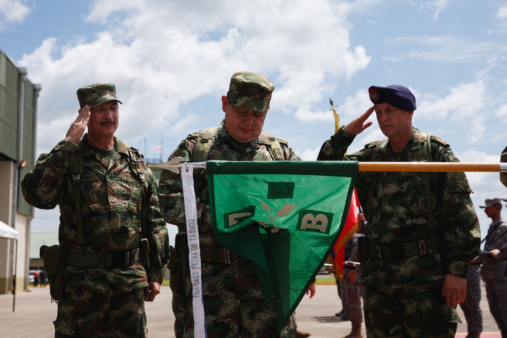 Colombian army counter-narcotics brigade honors U.S. Special Forces