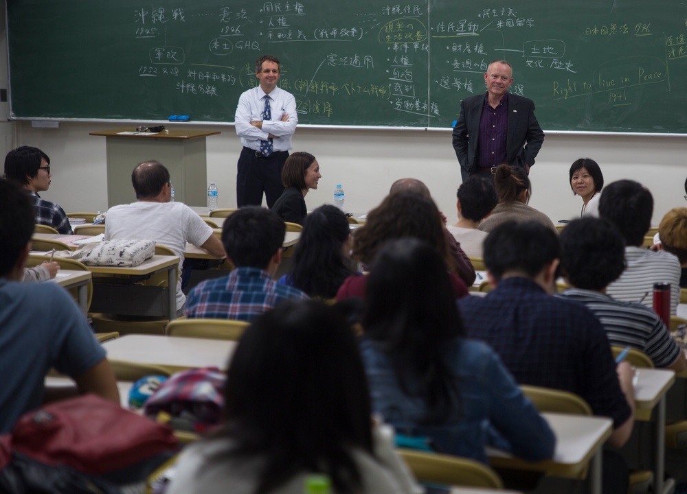 III MEF Commanding General: &quot;Okinawans, I want to hear from you&quot;