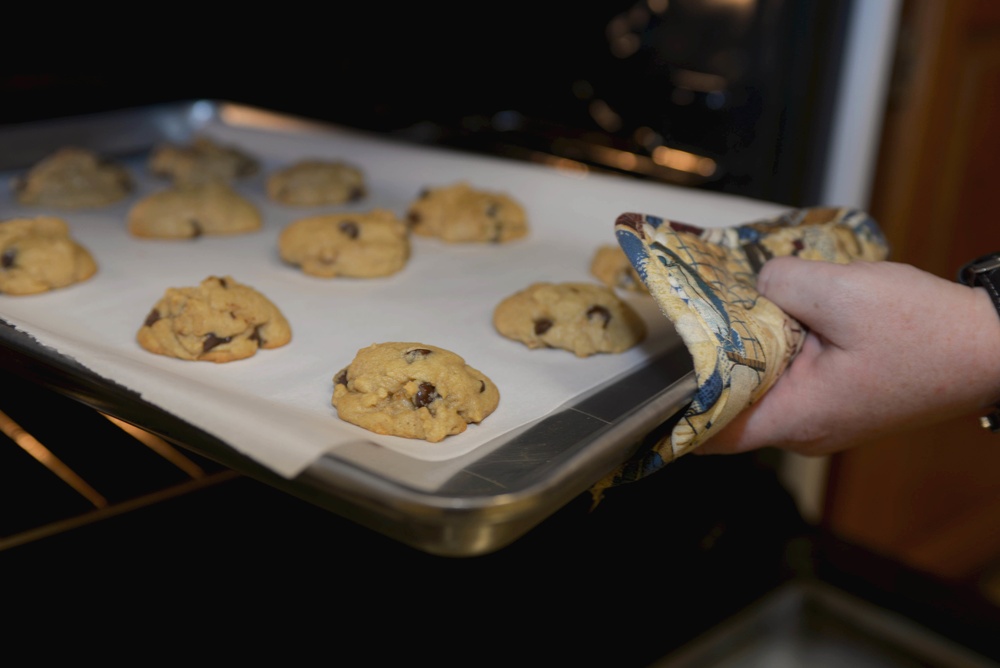 Holiday cookies foil crummy feelings