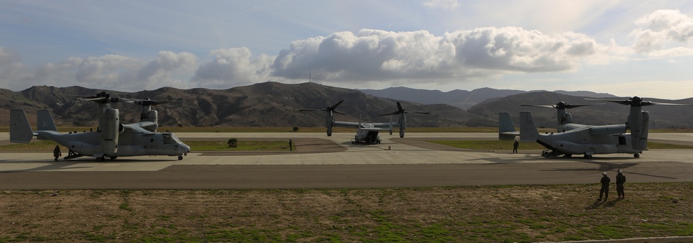 VMM-161 soars toward the 15th MEU