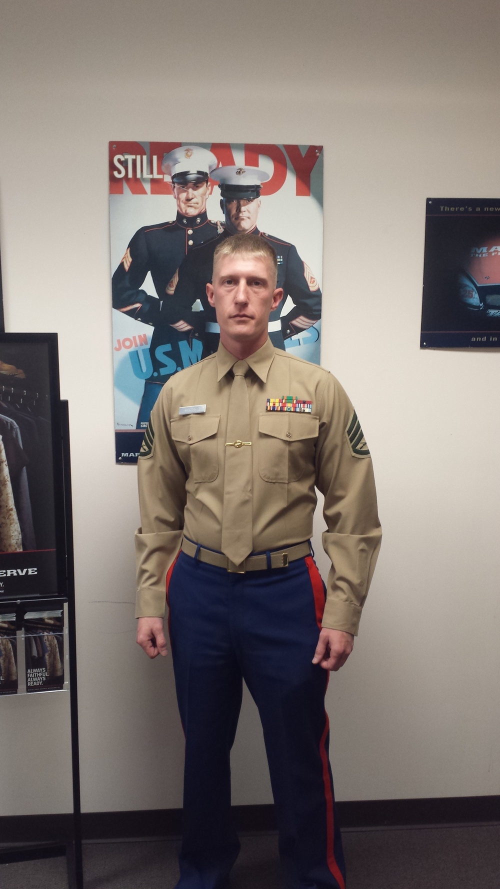 Oak Lawn Marine Named 4th Marine Corps District Prior Service Recruiter of Year