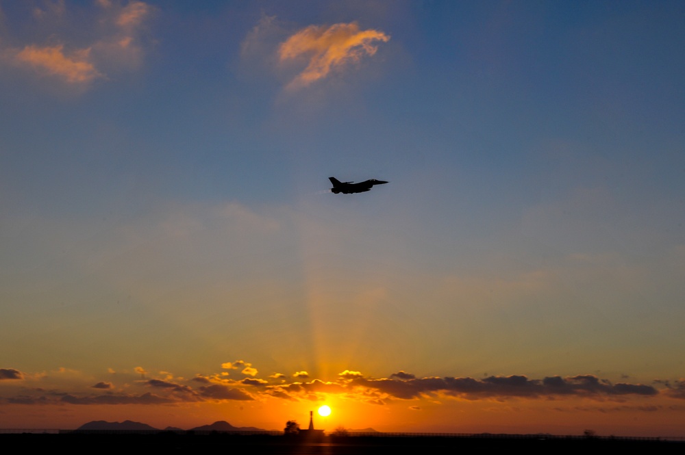 Flightline Take-off