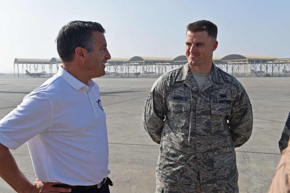 Governors visit deployed Air National Guard members