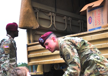 Dragon Soldiers Honor Fallen, Lay Wreaths