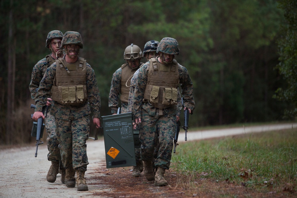 MCCSSS Marines navigate obstacle course