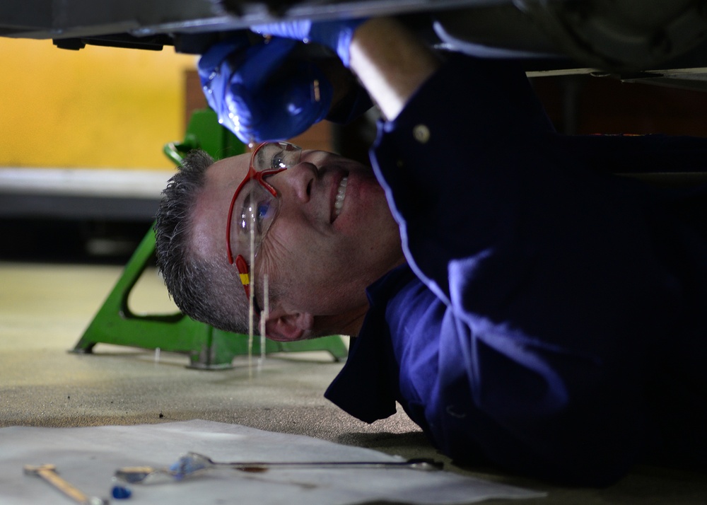 Command chief receives AGE immersion