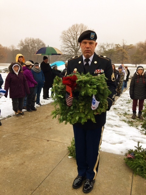 310th ESC Soldier partners with Wreaths Across America to honor the Fallen