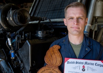 Marine Recieves 2015 GOMA Award