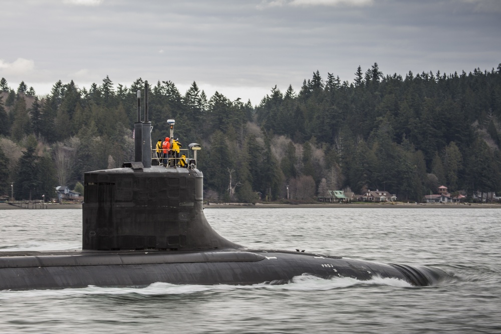 USS Connecticut (SSN 22) Departs PSNS