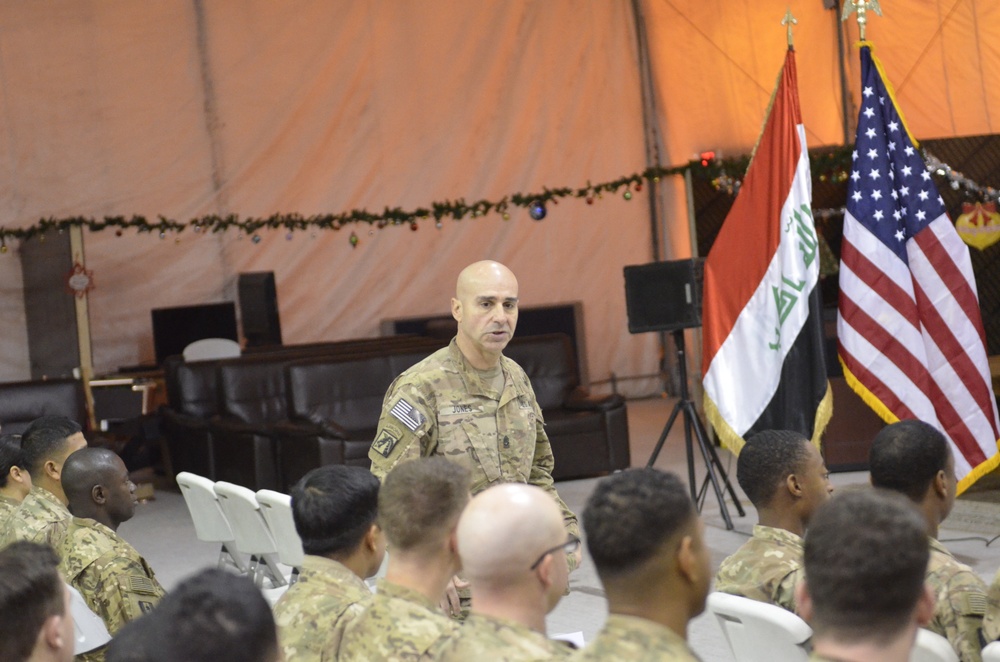 SMA Dailey visits CJTF-OIR in Iraq