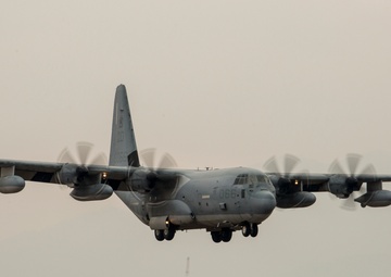 MACS-4 Marines train to employ expeditionary runways