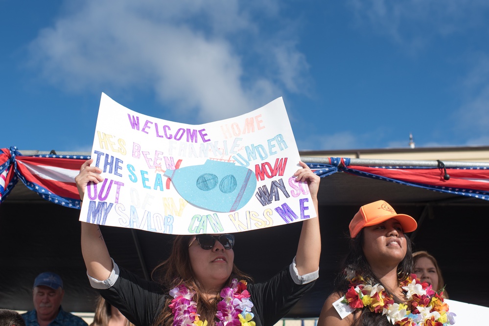 USS Buffalo returns from deployment in time for Christmas