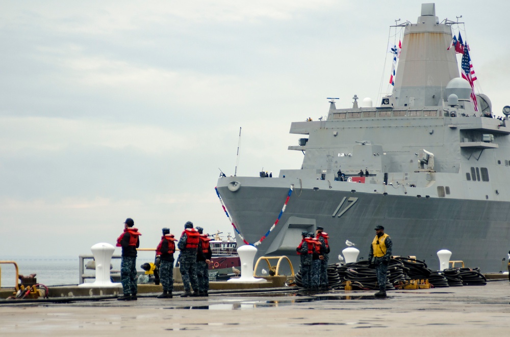 USS San Antonio Homecoming