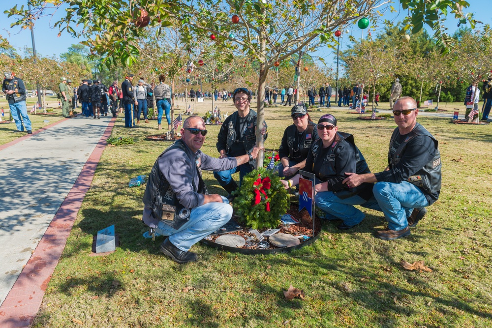 Veterans Honor the Fallen