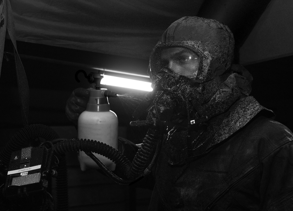 AFSOC hosts aircrew chemical decontamination exercise