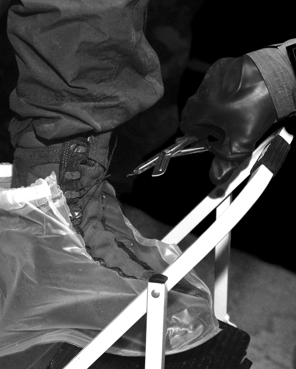 AFSOC hosts aircrew chemical decontamination exercise