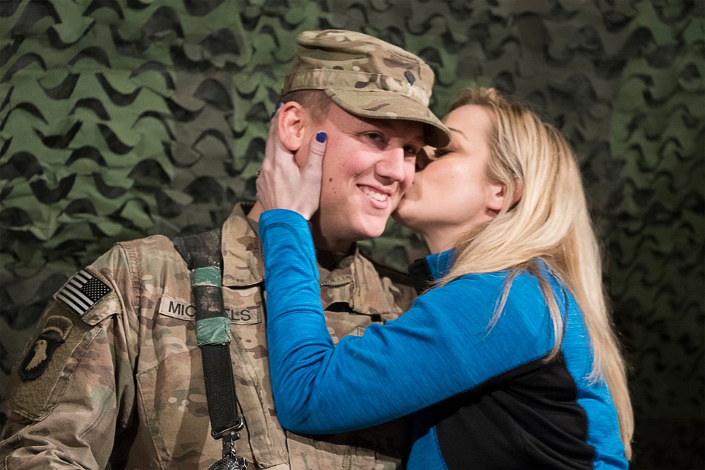 CJCS USO Holiday Tour 2016