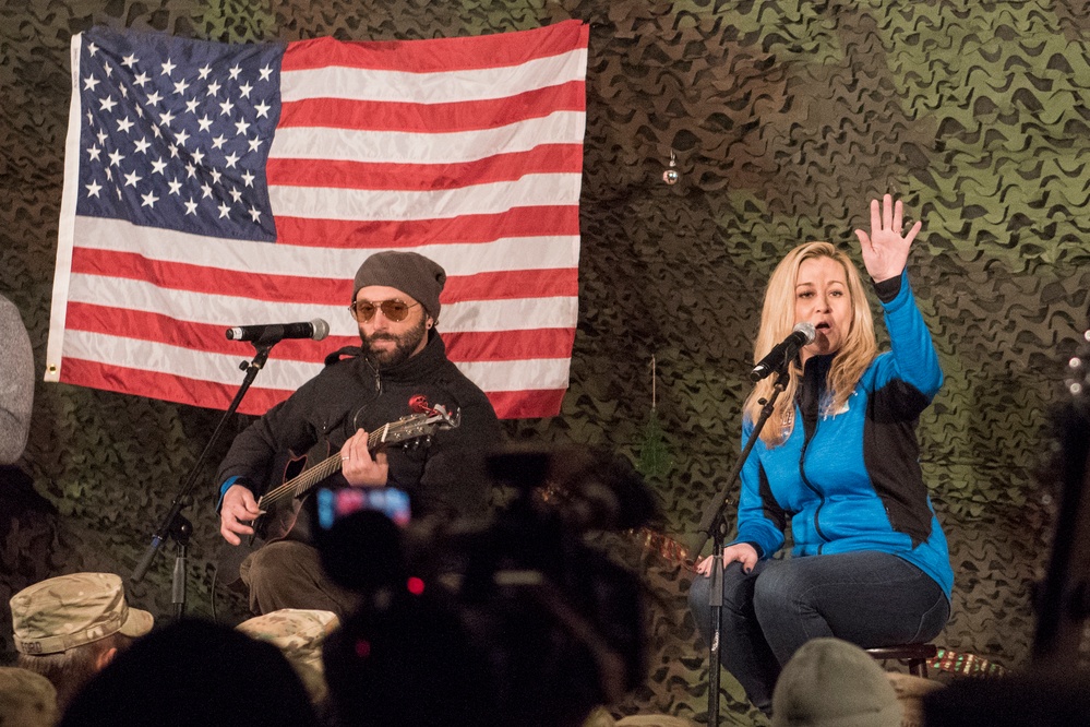 CJCS USO Holiday Tour 2016