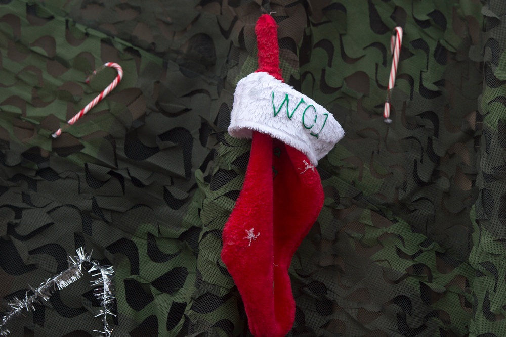 CJCS USO Holiday Tour 2016
