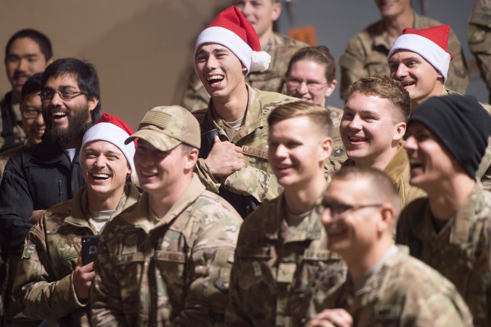 CJCS USO Holiday Tour 2016