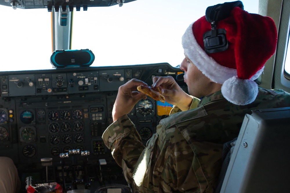 KC-10 crew enjoys in-flight holiday meal, spends Christmas at 30,000 feet