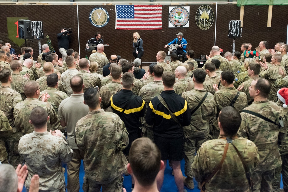 CJCS USO Holiday Tour 2016