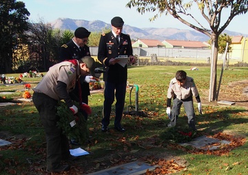 VFW Auxiliary brings Wreaths Across America to the King City Cemetery