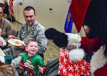 Team Buckley families get peek behind operations curtain