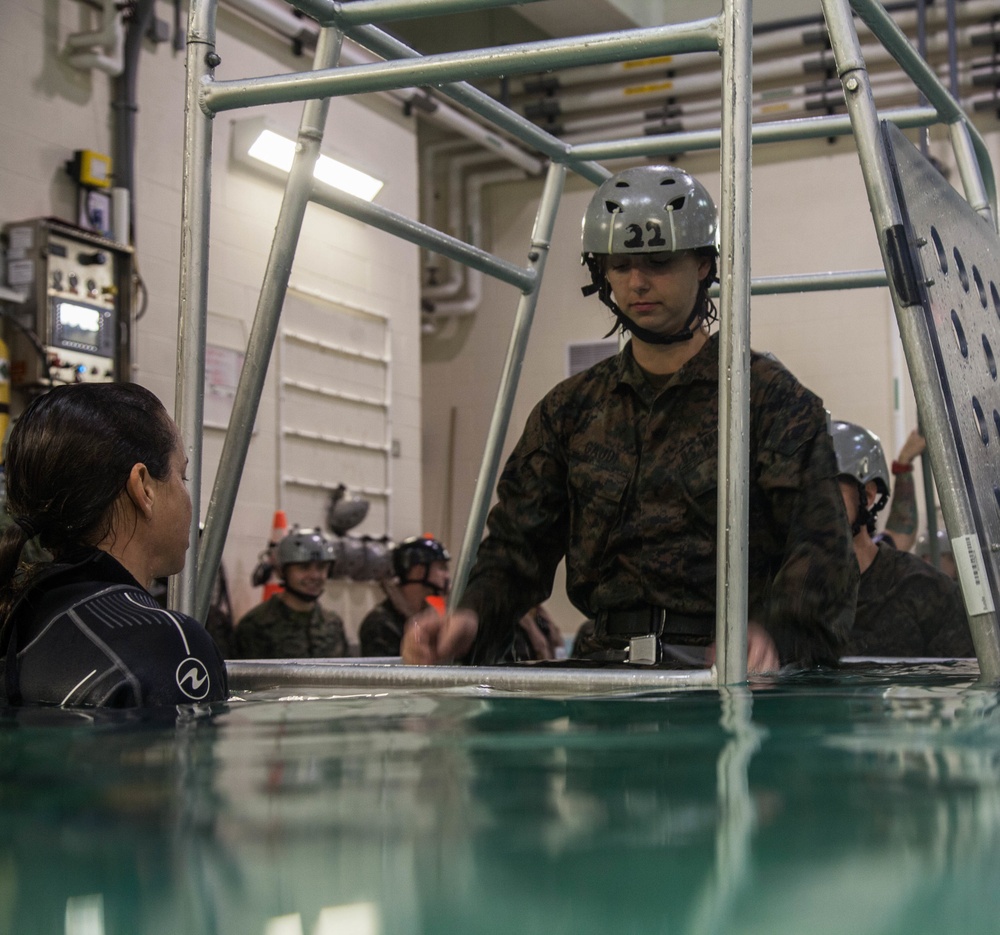 24th Marine Expeditionary Unit Helo Dunker Training
